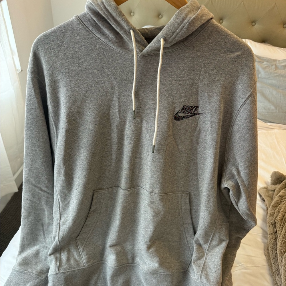 Nike Gray Sweatshirt